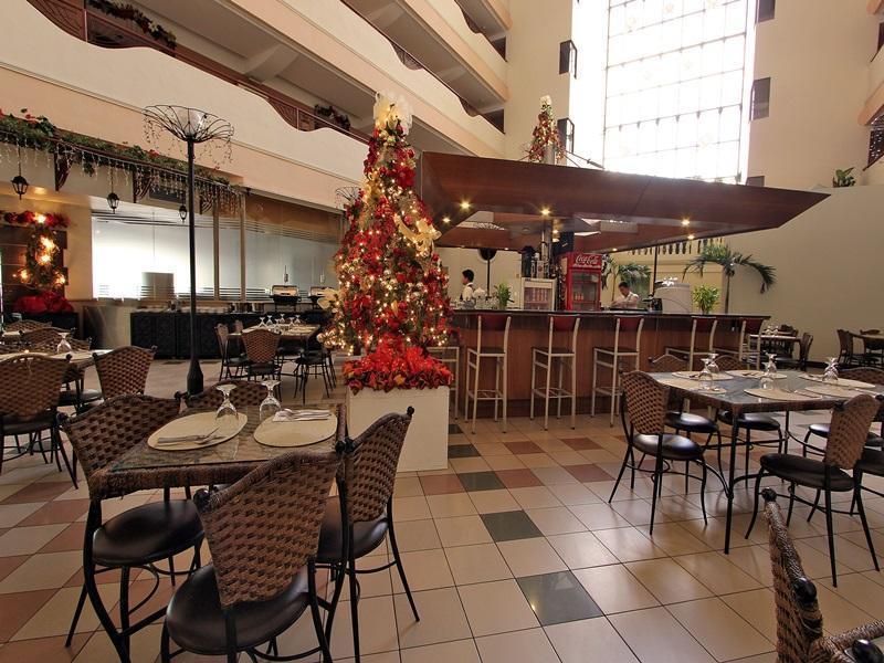 Atrium Hotel Pasay Dış mekan fotoğraf
